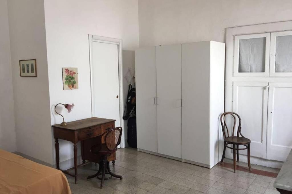 Casa Pollio Appartement Meta Kamer foto